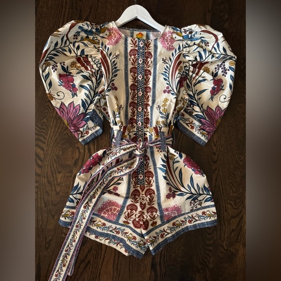 FARM RIO -  NWOT Cream Romantic Lightness Belted Romper size S - Picture 7 of 11